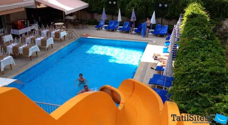 Lara Dinç Hotel